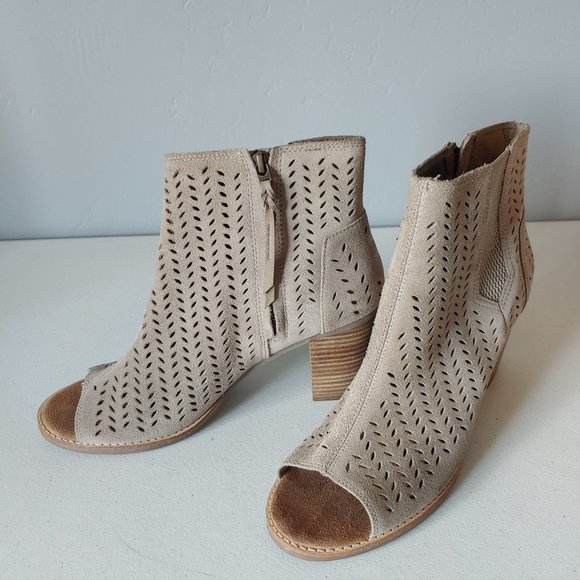 Toms Bootie "EUC" - Picture 10 of 15